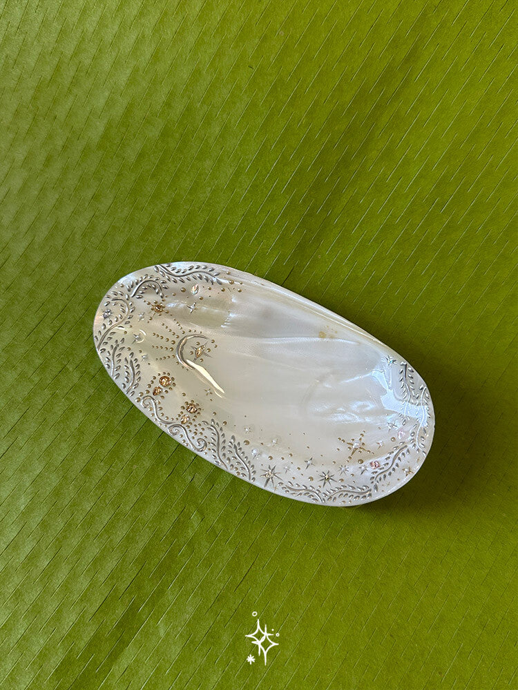Star Pattern Shell Tray