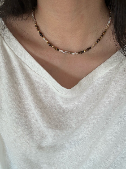 Warm Brown Natural Stone & Shell Necklace - Lumivault