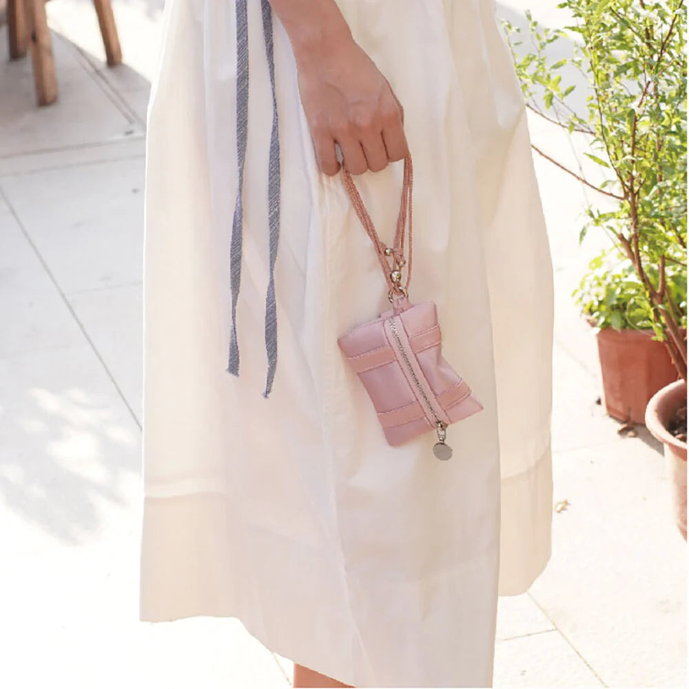 Bow Lanyard Mini Card Holder