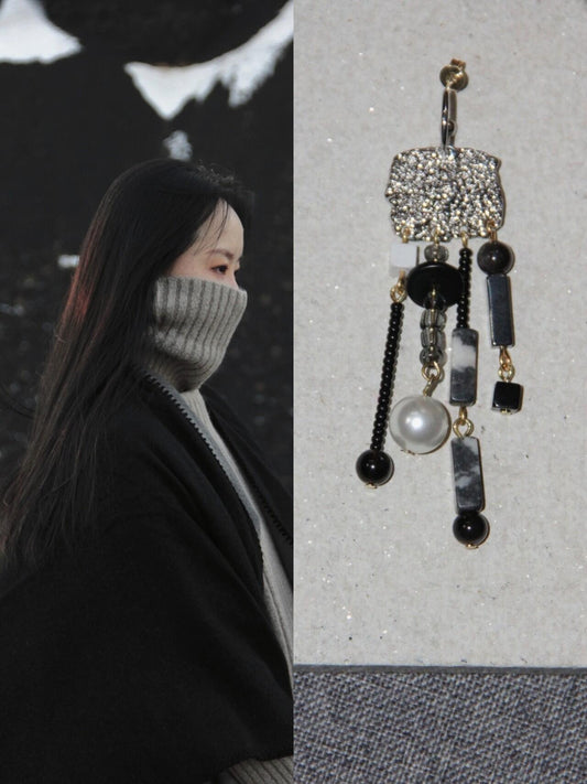 Chinoiserie Black & White Sweet Fairy Tassel Earrings - Lumivault