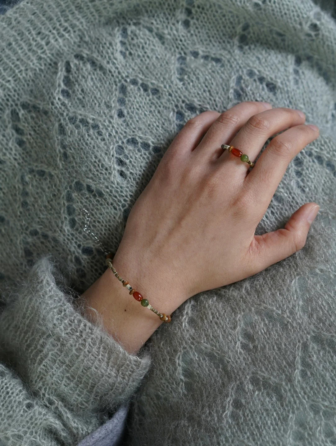 Chinoiserie Exotic Agate Beaded Bracelet - Lumivault