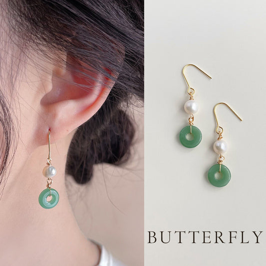 Chinoiserie Peace Buckle Pearl Earrings - Lumivault