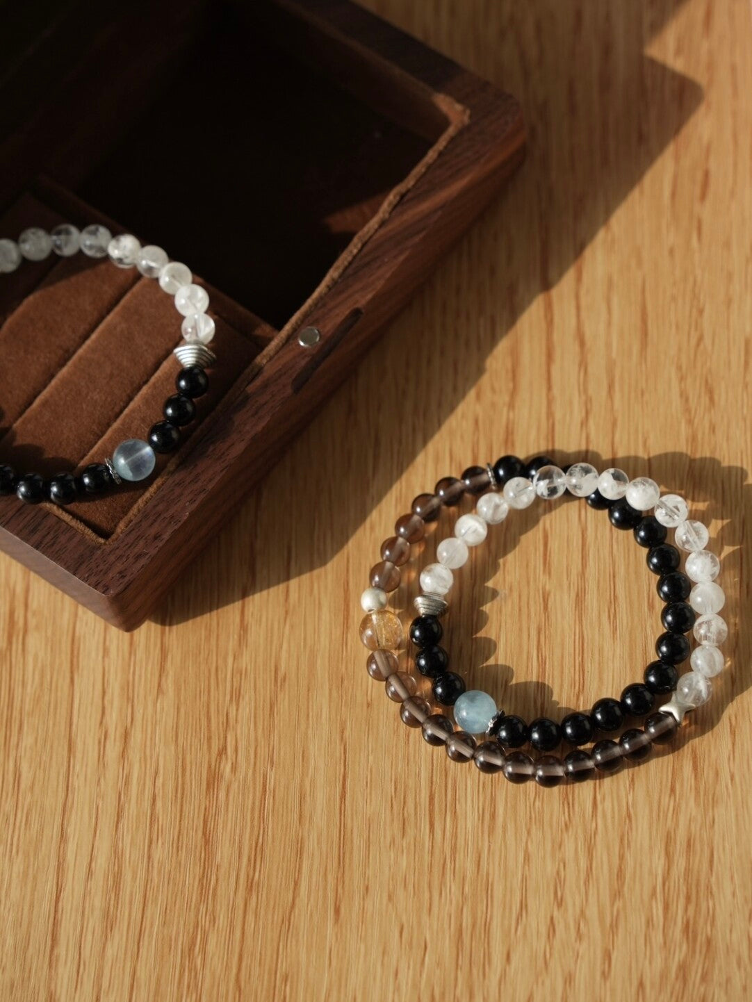 Chinoiserie Tidal Beaded Bracelet - Lumivault