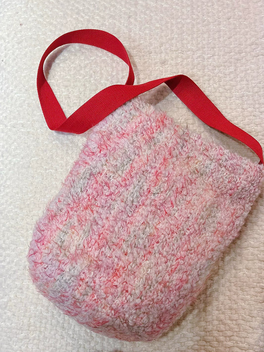 Cozy Plush Faux Fur Bucket Bag - Lumivault