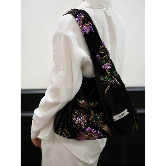 Vintage Black Velvet Hobo Bag - Lumivault