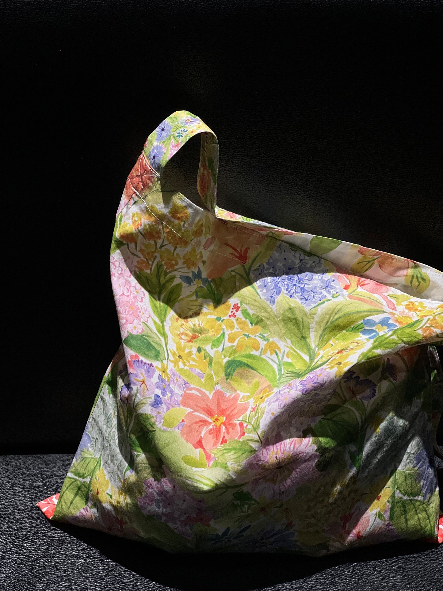 Garden Breeze Floral Cotton Crossbody Bag - Lumivault