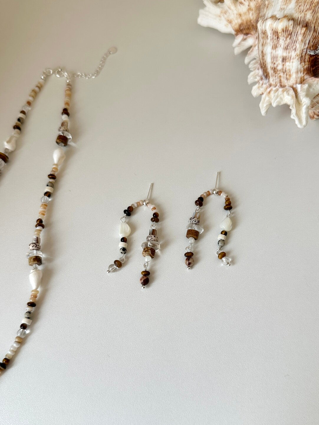 Original Brown Irregular Beaded Earrings Necklace