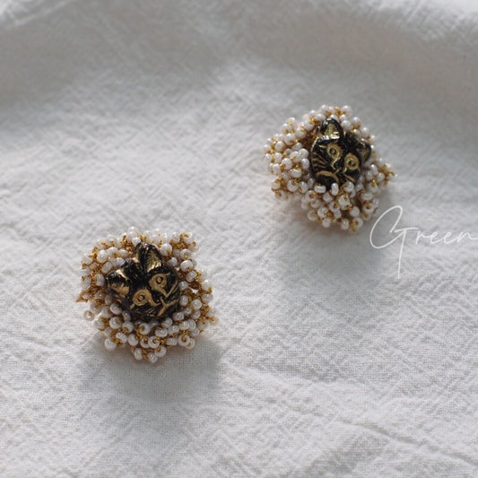Beaded Cat Portrait Beaded Earrings
