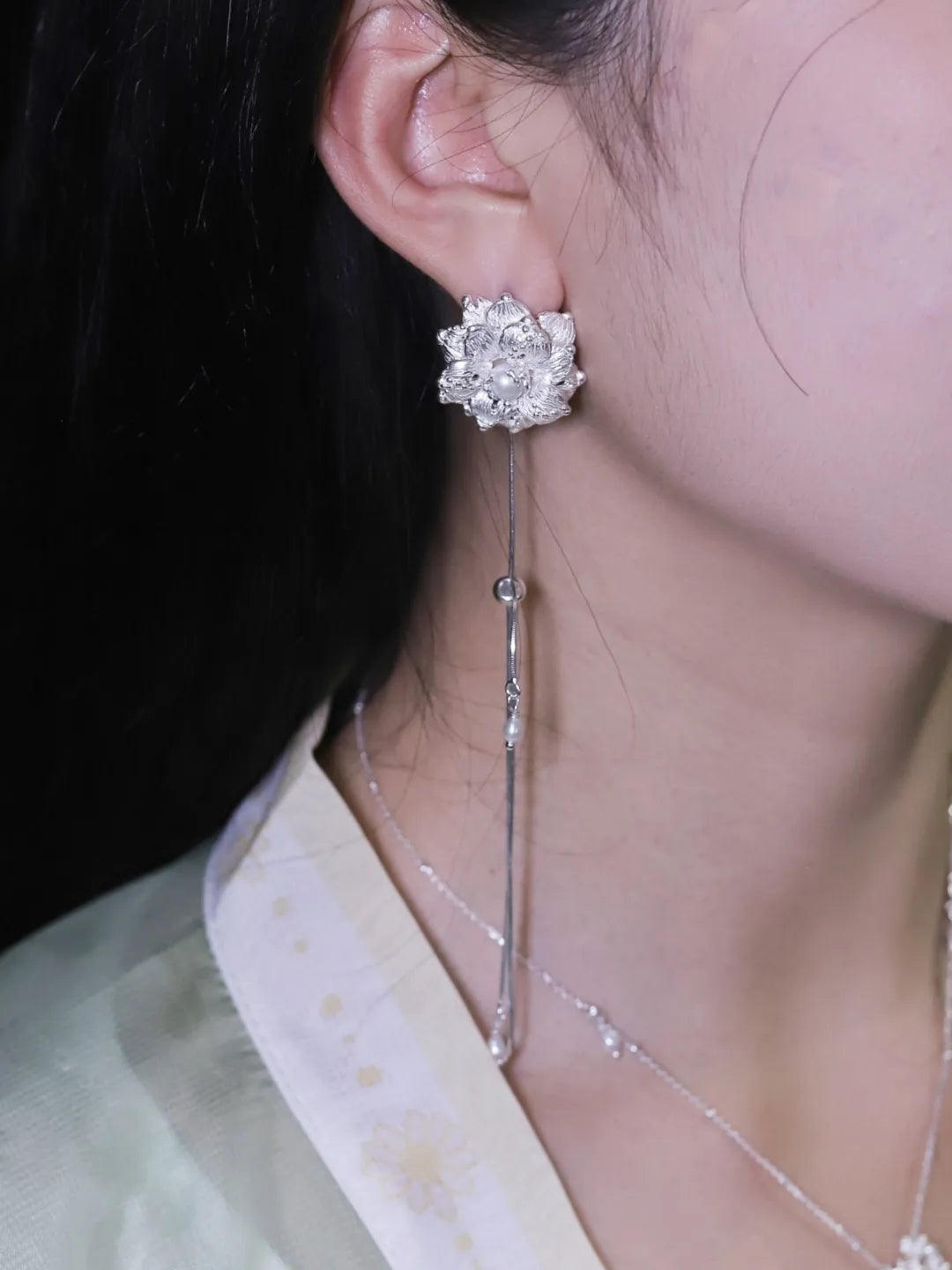 Prosperity Flower Sterling Silver Earrings | US1015EN