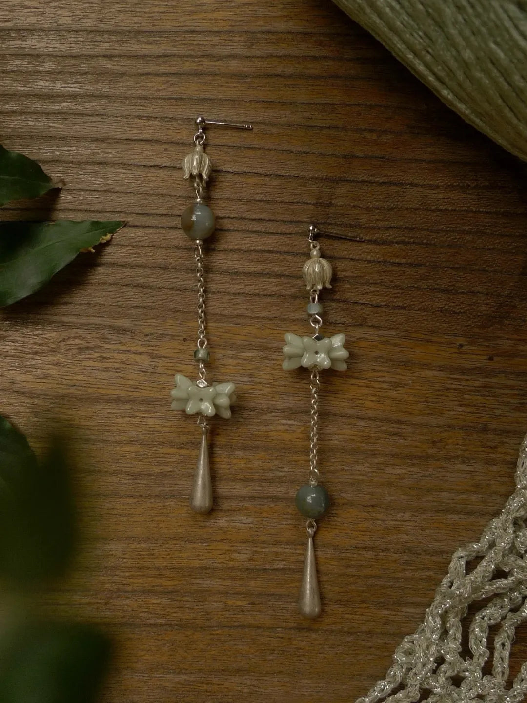 Silver Dew Spring Branch Tassel Earrings | GL32DB - Lumivault