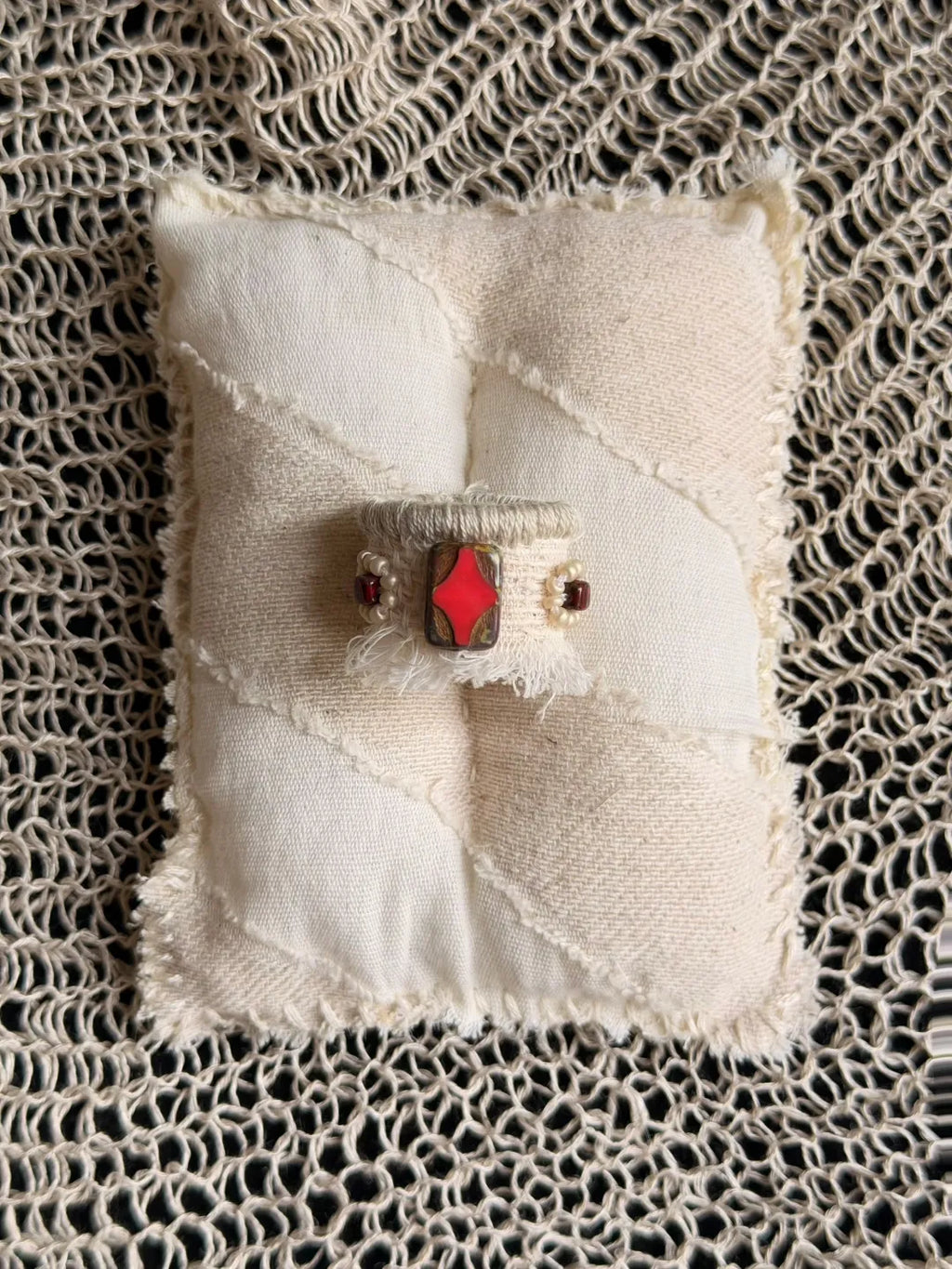 Vintage French Lace Textile Ring No. 7 | GL25HA - Lumivault