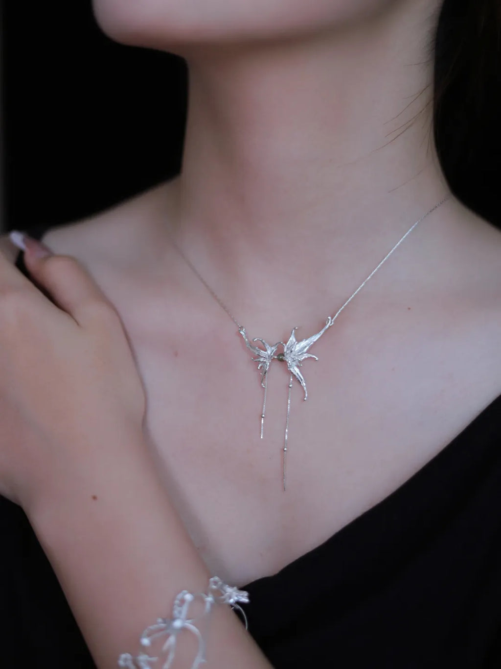 Bamboo Flower Sterling Silver Collarbone Necklace | US1024ZT