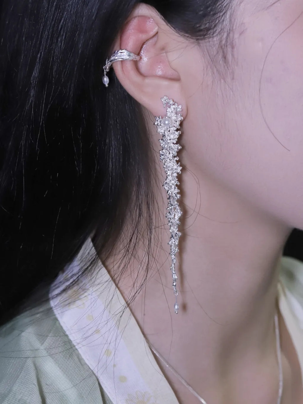 Long Cluster Flower Pearl Sterling Silver Earrings | US1006ZW - Lumivault