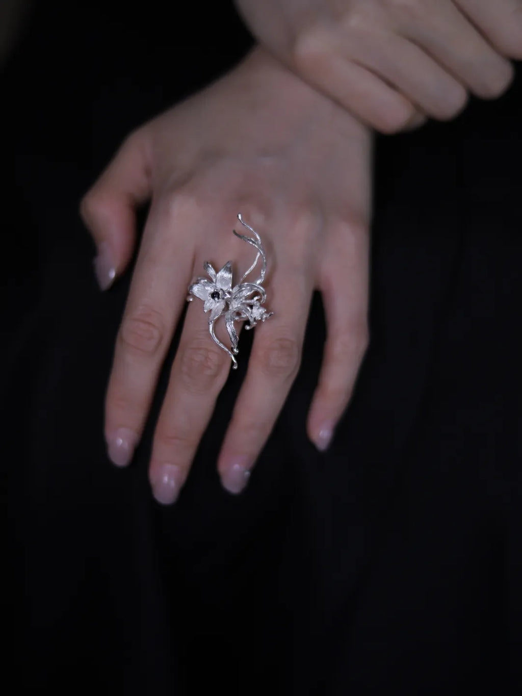 Orchid Branch Sterling Silver Ring | US1001DC