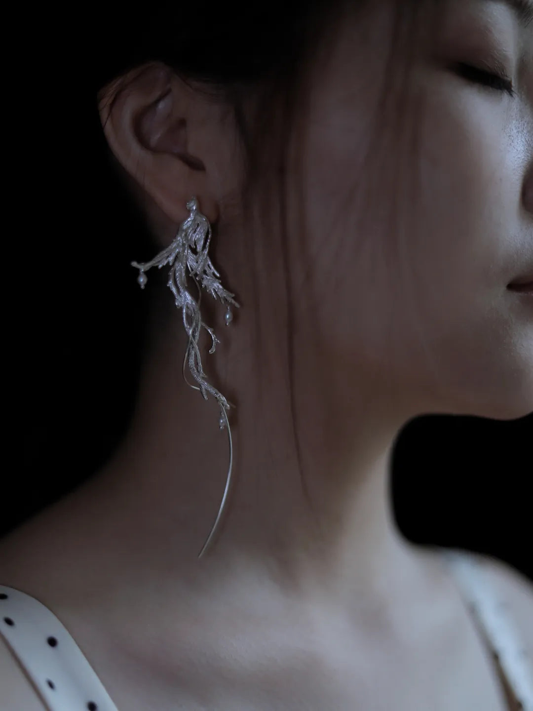 Luan Bird Long Sterling Silver Earrings | US1003IQ
