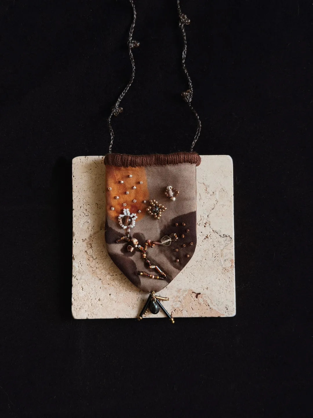 Embroidered Silk Mini Pouch Necklace | GL37HD - Lumivault