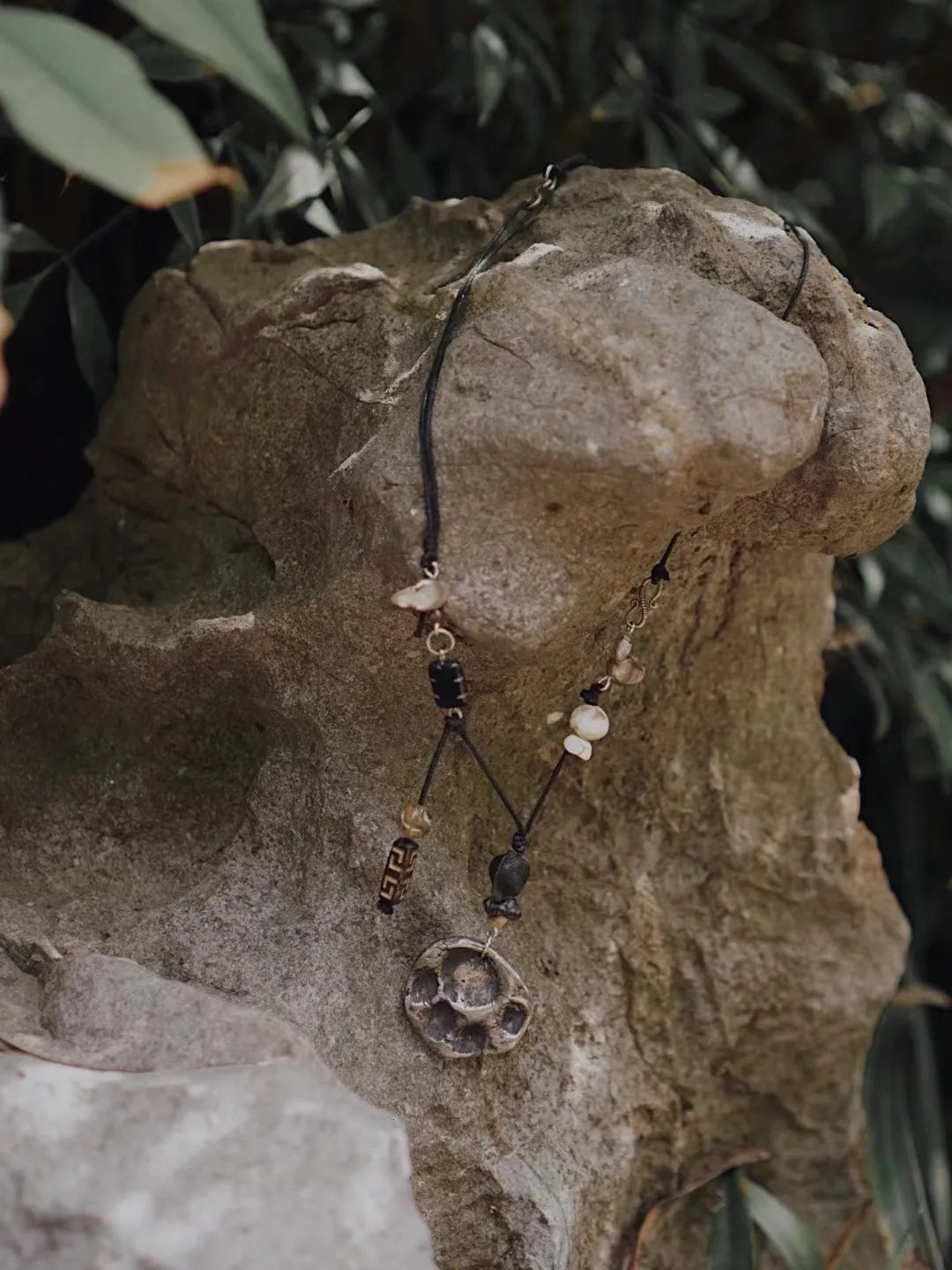 Custom Cat Paw Sterling Silver Necklace | GL55FB - Lumivault
