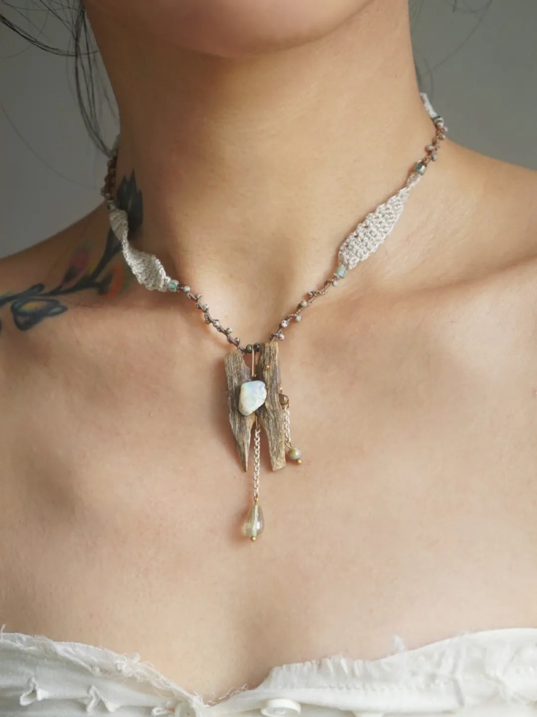 Agarwood and Opal Woven Ramie Necklace | GL41EY - Lumivault