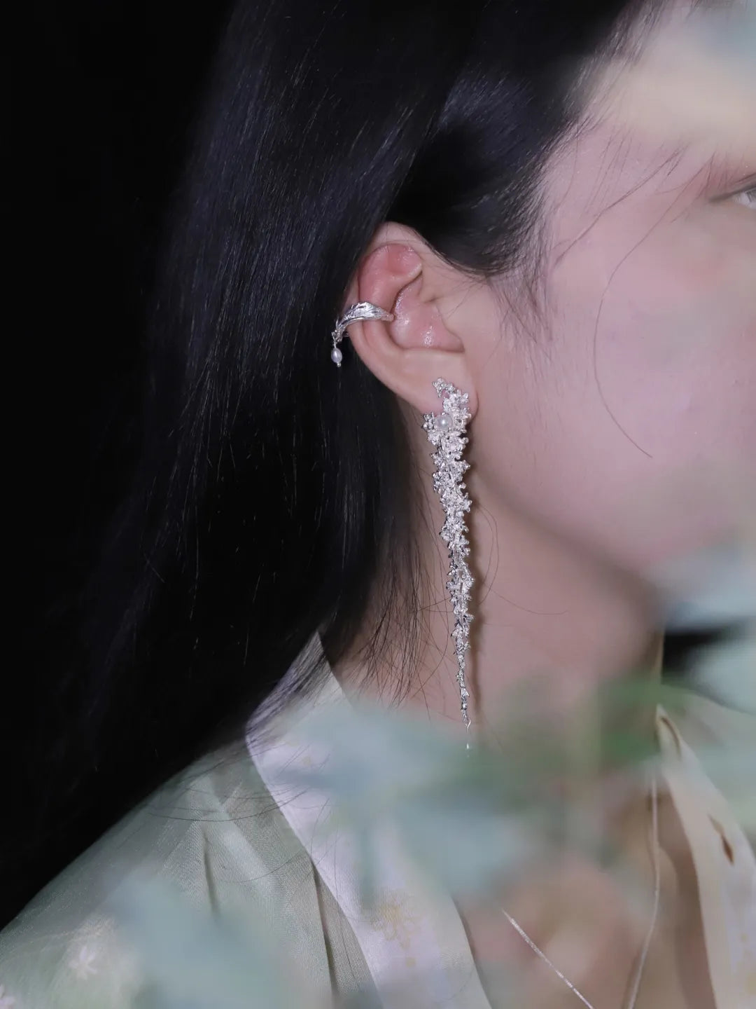 Long Cluster Flower Pearl Sterling Silver Earrings | US1006ZW - Lumivault