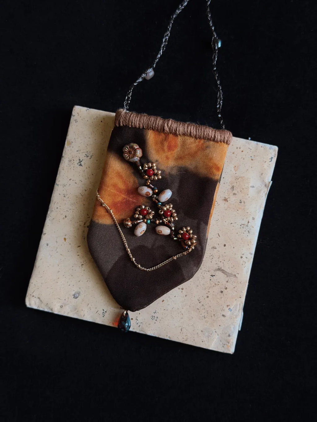Embroidered Silk Mini Pouch Necklace | GL52JR - Lumivault