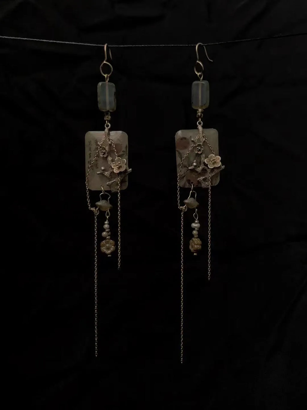 Cold Plum Silver-Plated Copper Earrings | GL13FW - Lumivault