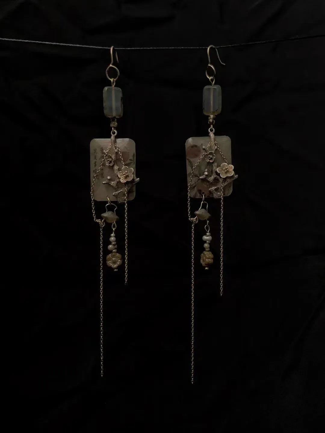 Cold Plum Silver-Plated Copper Earrings | GL13FW - Lumivault