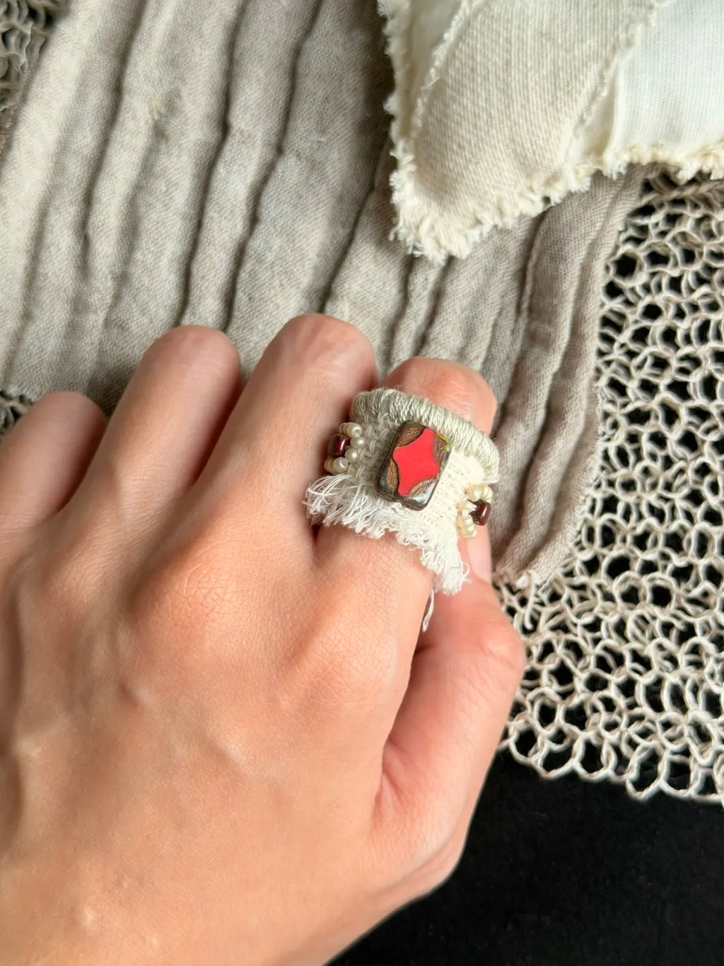 Vintage French Lace Textile Ring No. 7 | GL25HA - Lumivault