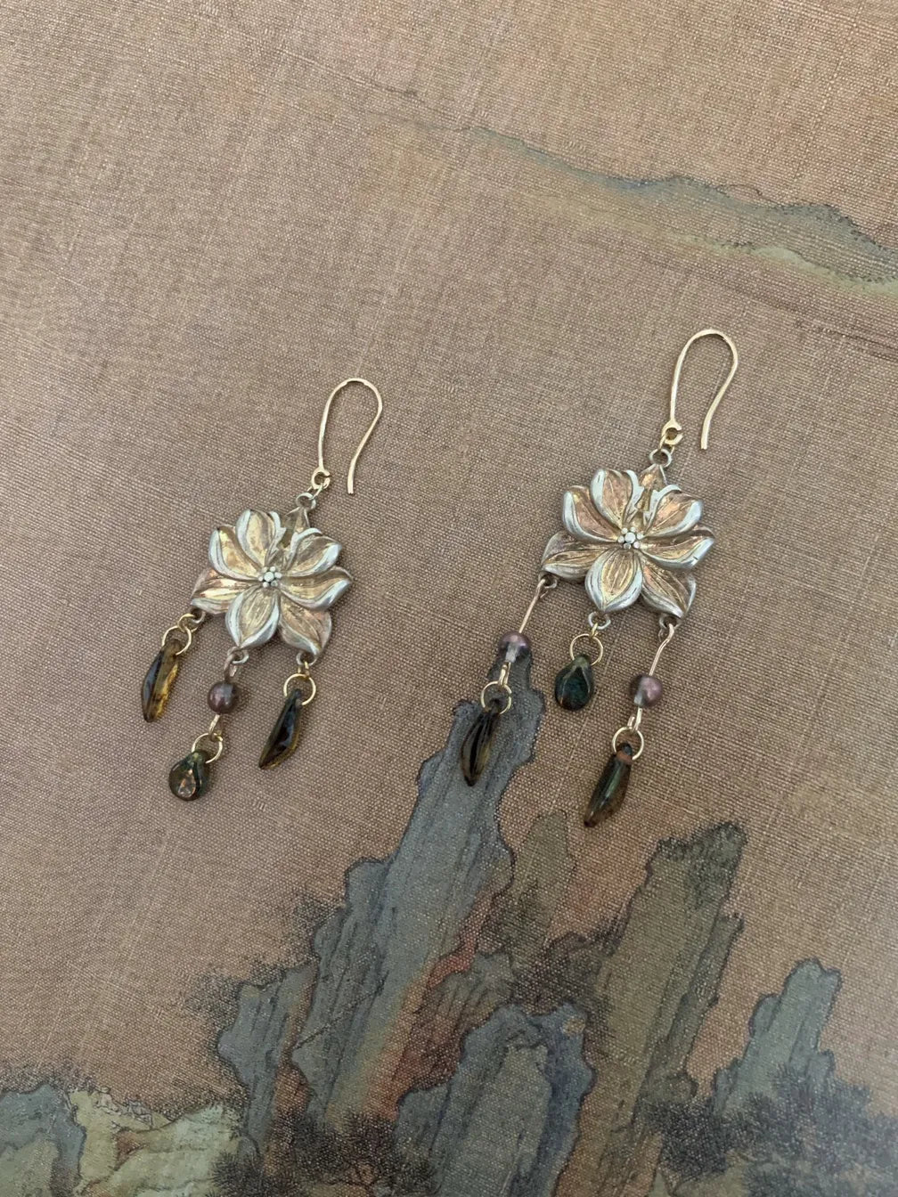 Female Flower Silver-Plated Copper Earrings | GL24JD - Lumivault