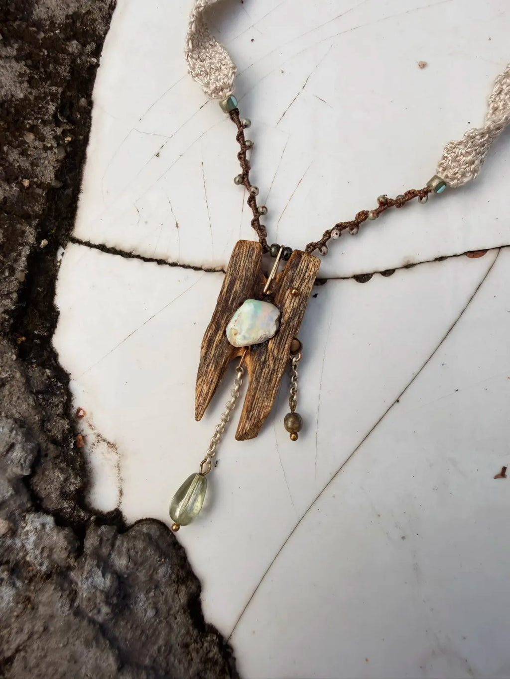 Agarwood and Opal Woven Ramie Necklace | GL41EY - Lumivault