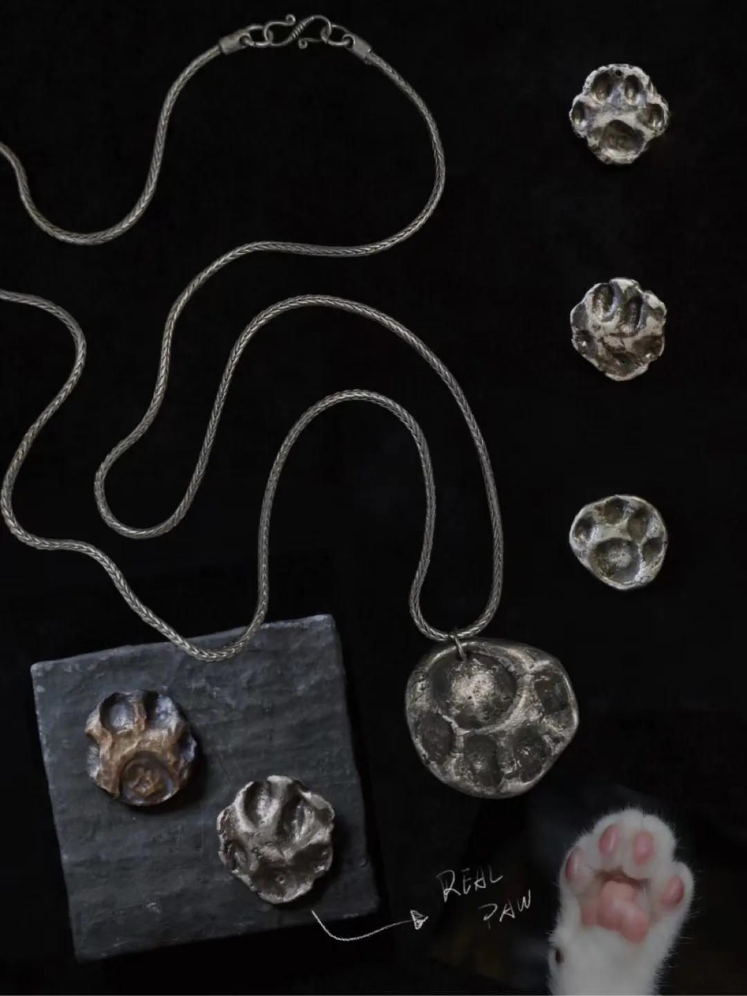Custom Cat Paw Sterling Silver Pendant | GL54CH - Lumivault