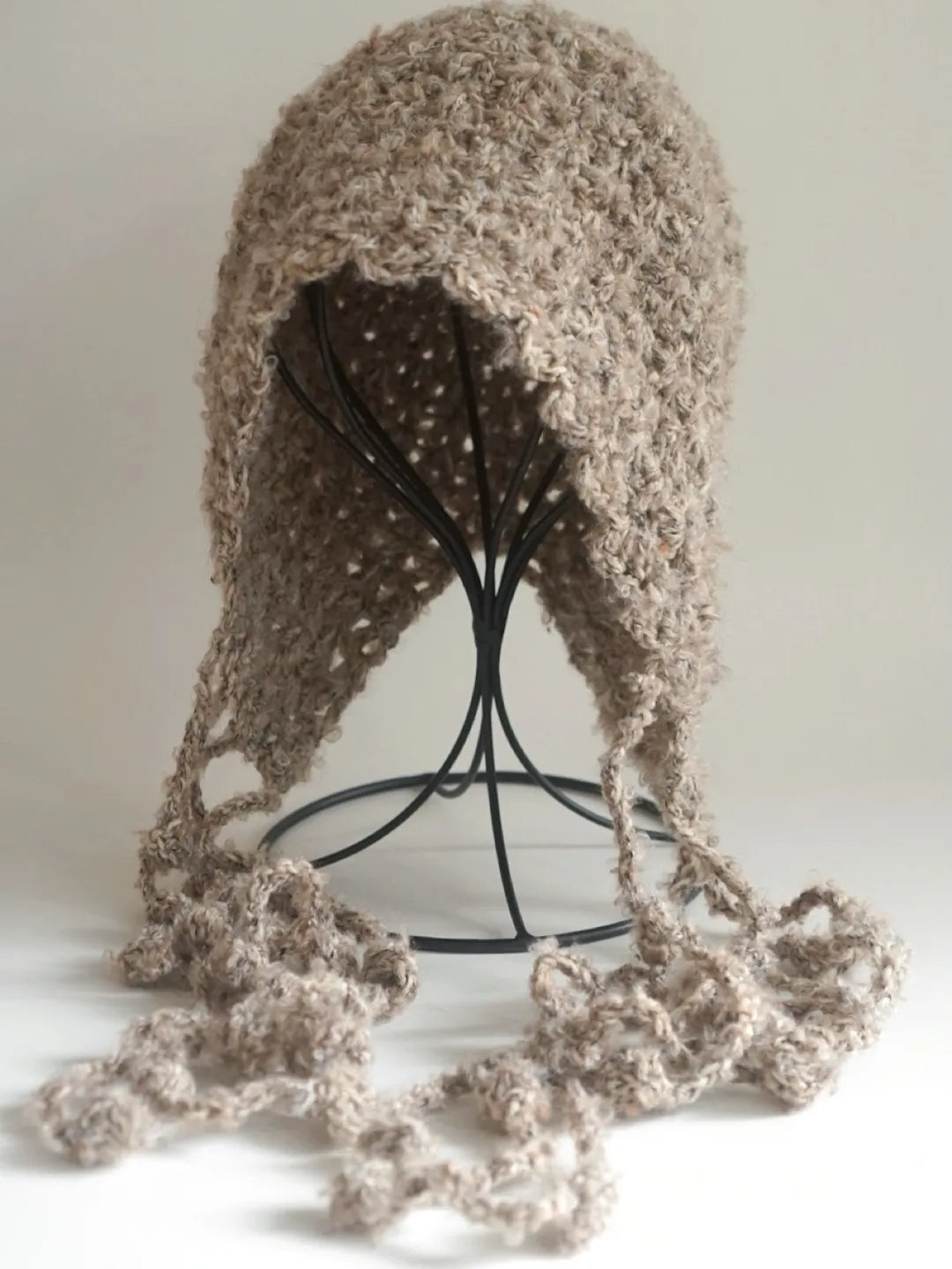 Warm Tassel Earflap Knit Hat | GL43JC - Lumivault