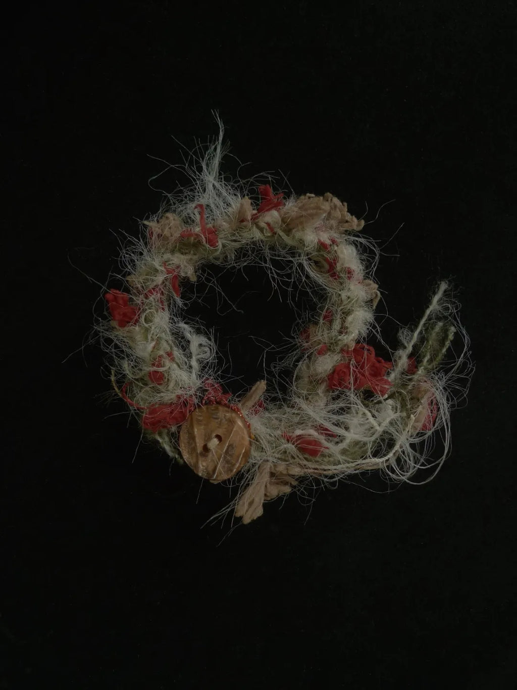 Forest Breath Mohair Button Bracelet | GL47LD - Lumivault