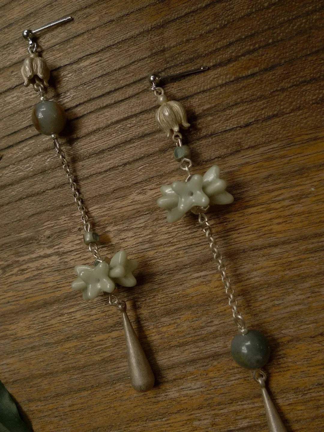 Silver Dew Spring Branch Tassel Earrings | GL32DB - Lumivault