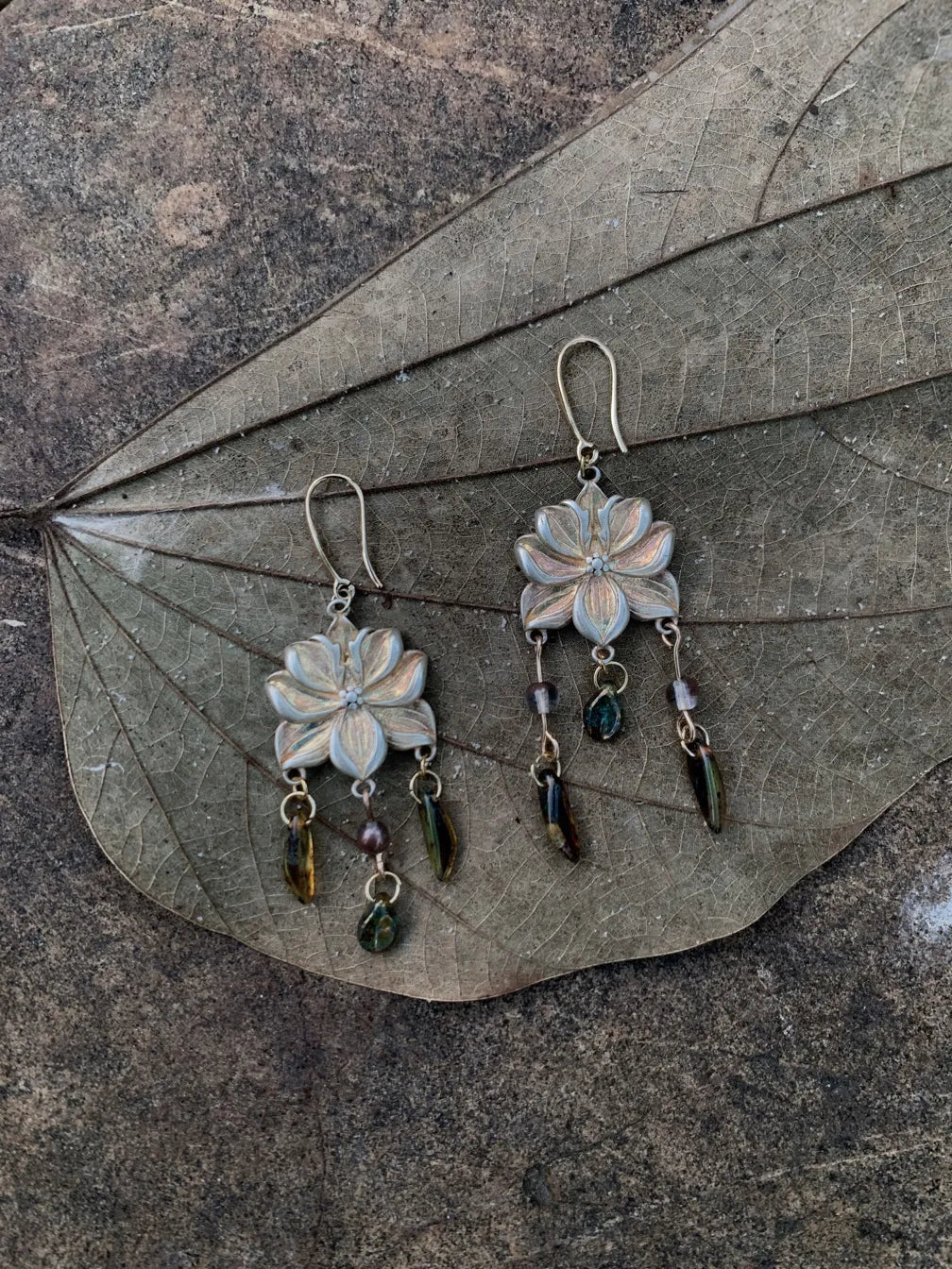 Female Flower Silver-Plated Copper Earrings | GL24JD - Lumivault