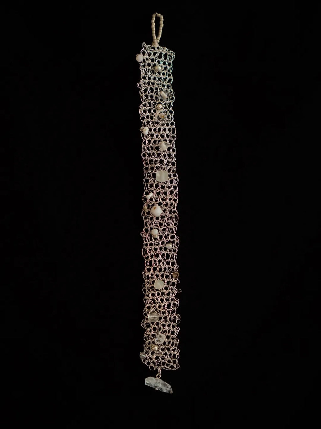 White Crystal Openwork Bracelet | GL30LC - Lumivault