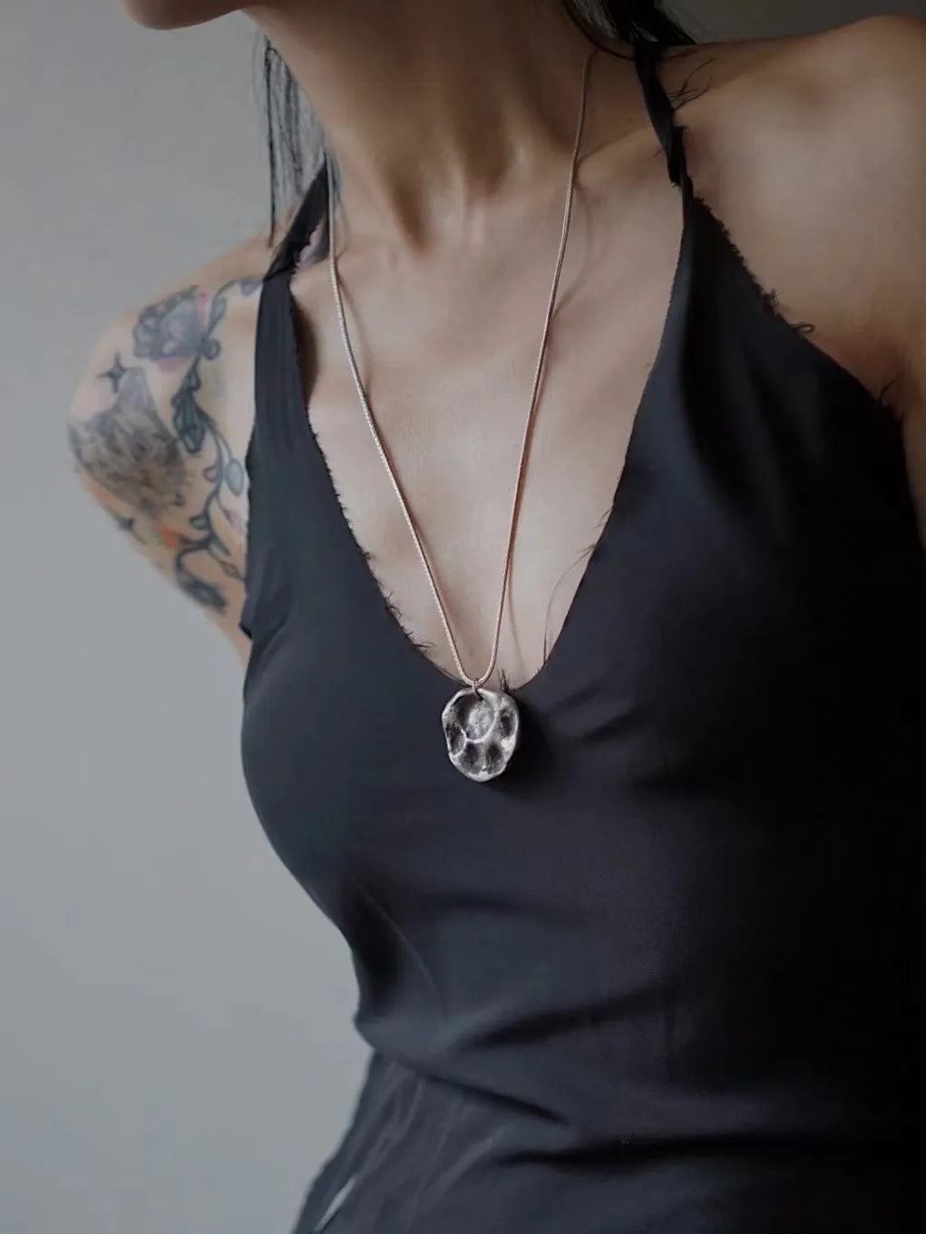 Custom Cat Paw Sterling Silver Pendant | GL54CH - Lumivault