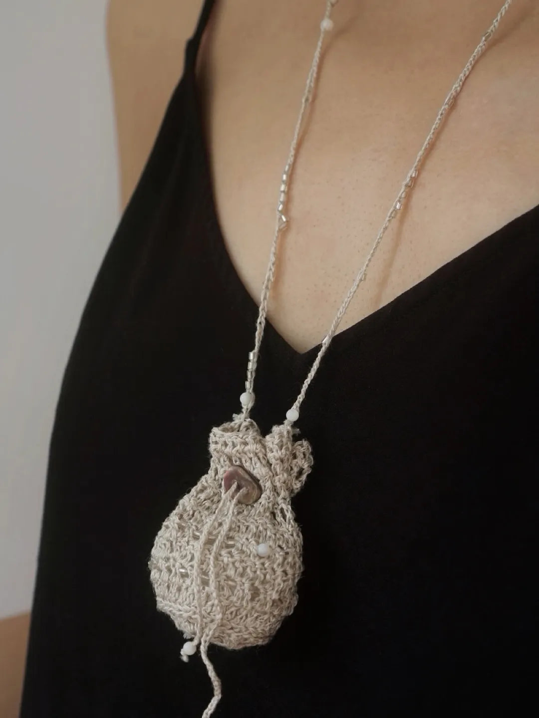 Su Nang Hemp Beaded Pouch Necklace | GL14DT - Lumivault