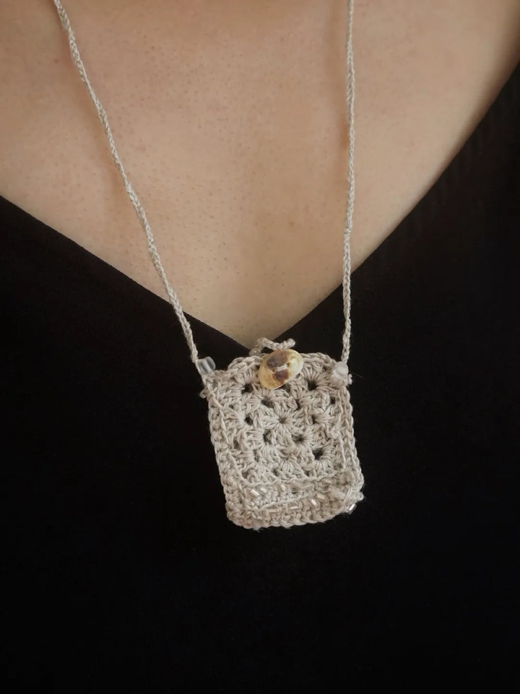 Su Nang Hemp Beaded Pouch Necklace | GL14DT - Lumivault