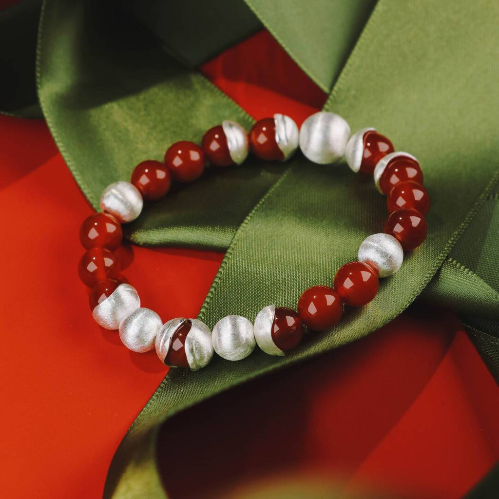 Red Sun White Snow Beaded Bracelet,Lumivault.