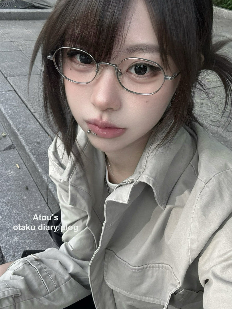 Classic Oval Metal Eyeglasses - Lumivault