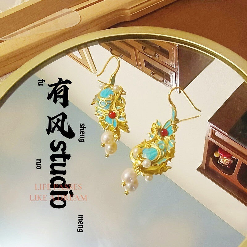 Vintage Freshwater Pearl Red Agate Fish Earrings