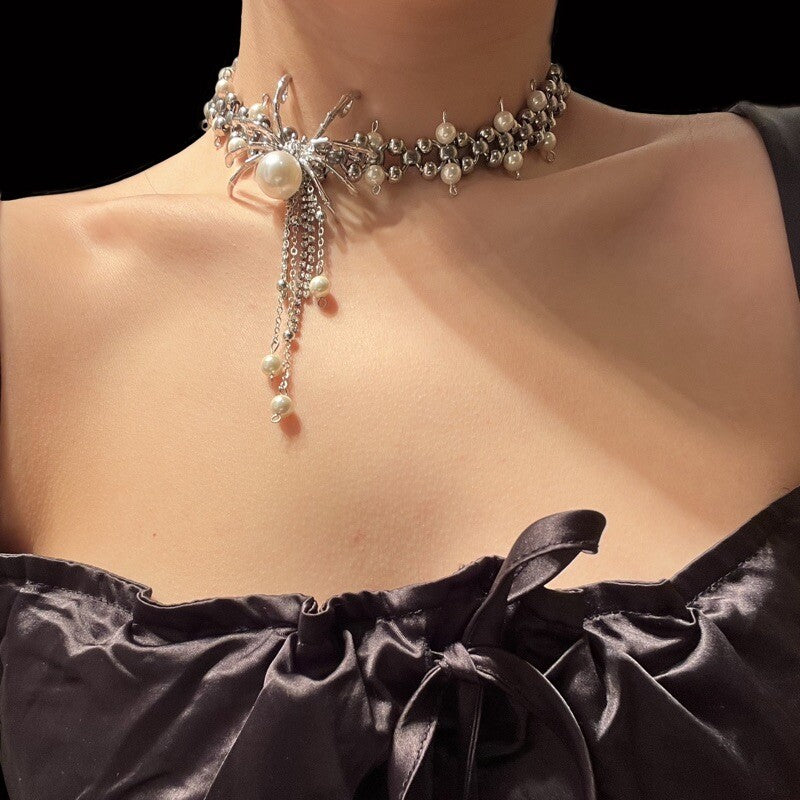 Y2K Pearl Spider Necklace