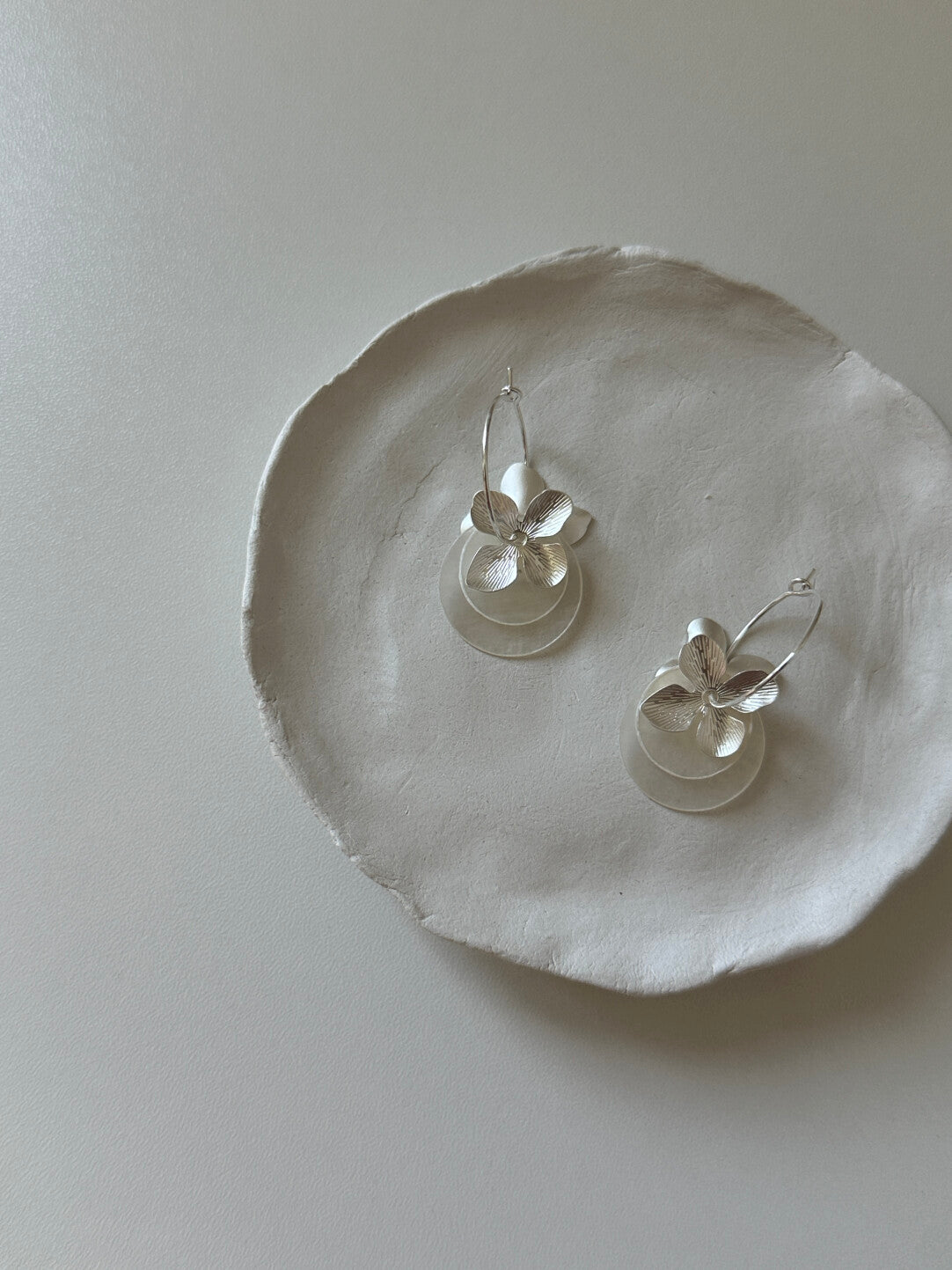 Lilac Flower Capiz Shell Earrings,Silver (Silver plated Copper),Lumivault.