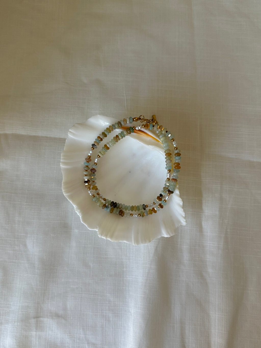 Fog Light Yellow Green Beaded Necklace,Lumivault.