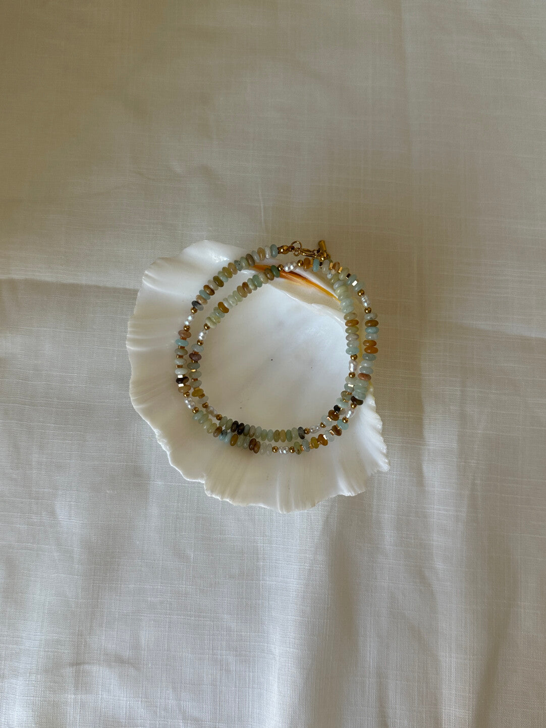 Fog Light Yellow Green Beaded Necklace,Lumivault.