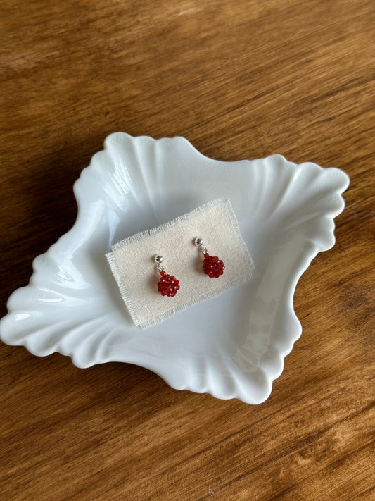 A Little Berry Beaded Earrings,Lumivault.