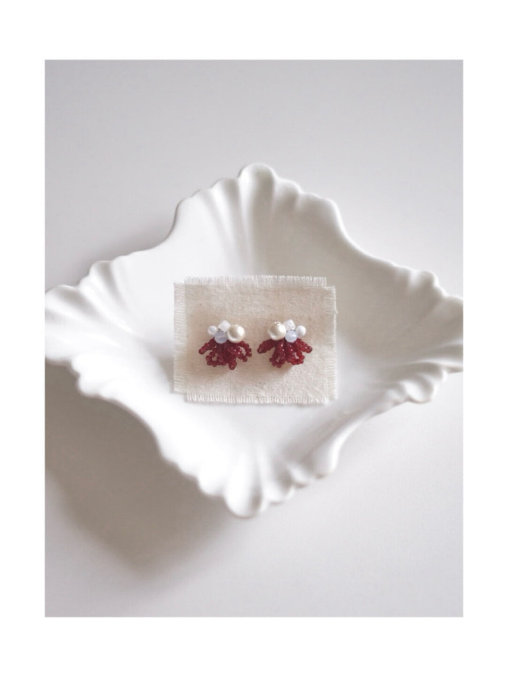 Retro Red Beaded Floral Earrings,Lumivault.