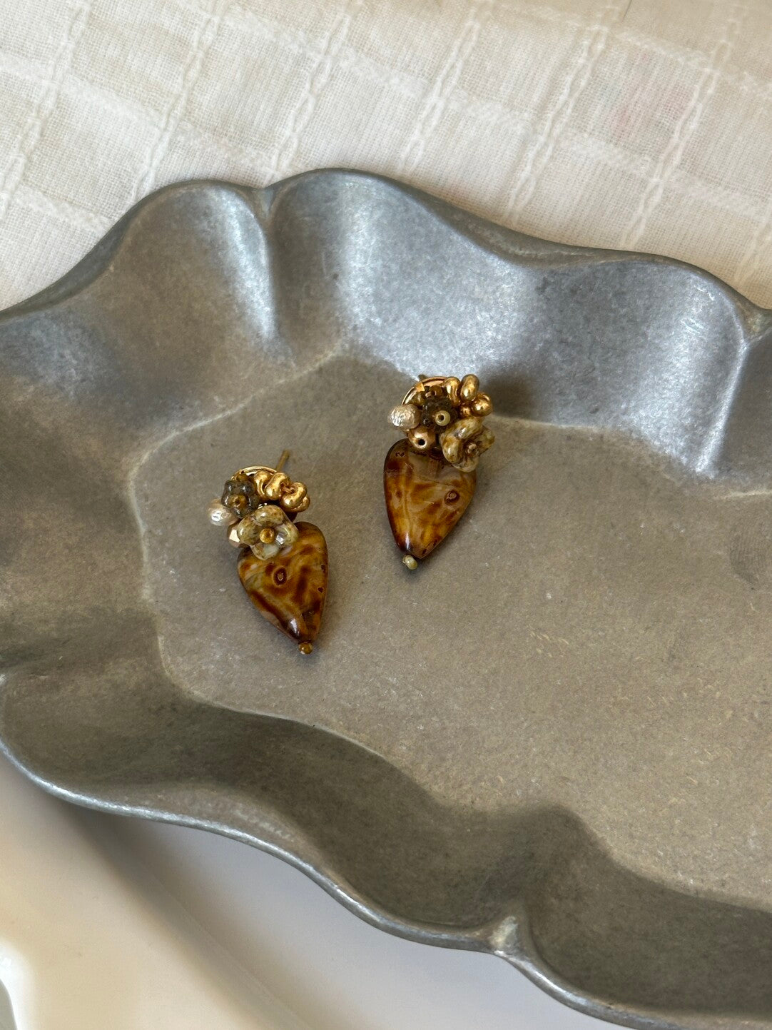 Heart Floral Beaded Earrings - Lumivault