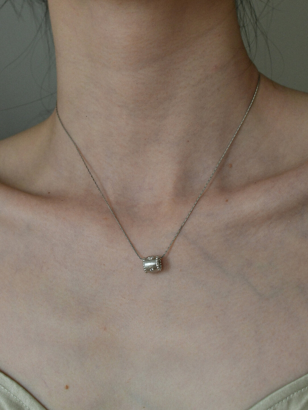 Star Wheel Small Rotary Silver Necklace,Single Layer Slub Chain (X002),Lumivault.