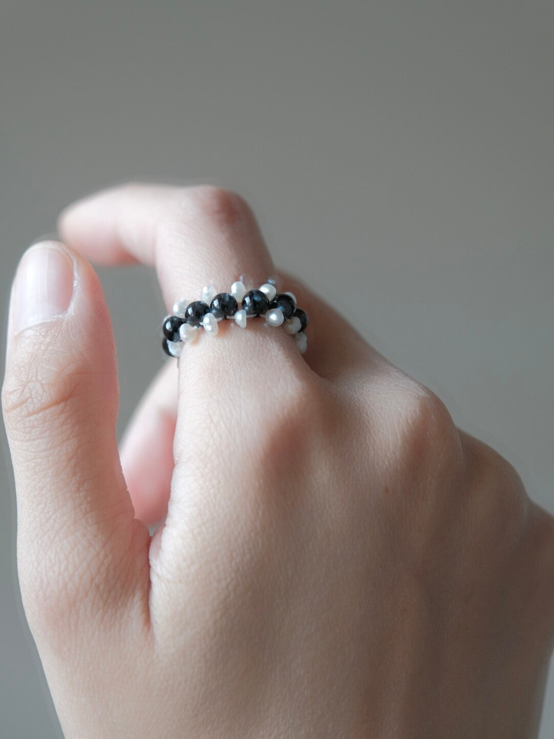 Black White Freshwater Pearl Beaded Ring,Lumivault.